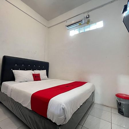 OYO 3006 Falisha Homestay Syariah Ngabean Luaran gambar